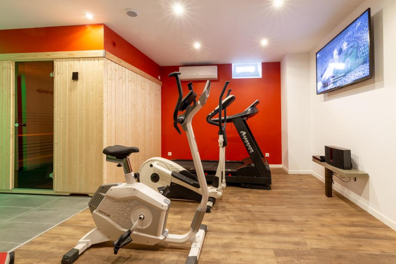 Villa Maeva - Parking, Sauna & Fitness Olenevka Ngoại thất bức ảnh